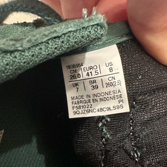 Onitsuka Tiger Green Sneakers - Picture 6 of 6